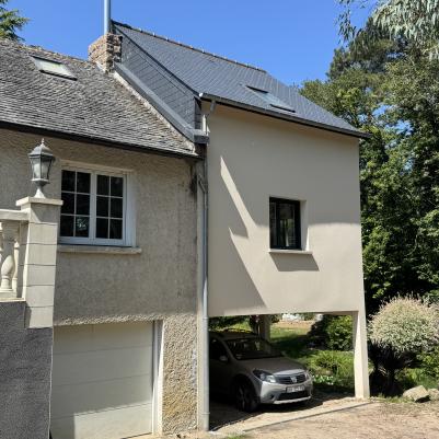extension-maison-laillé-après-travaux-vue-extérieure-face